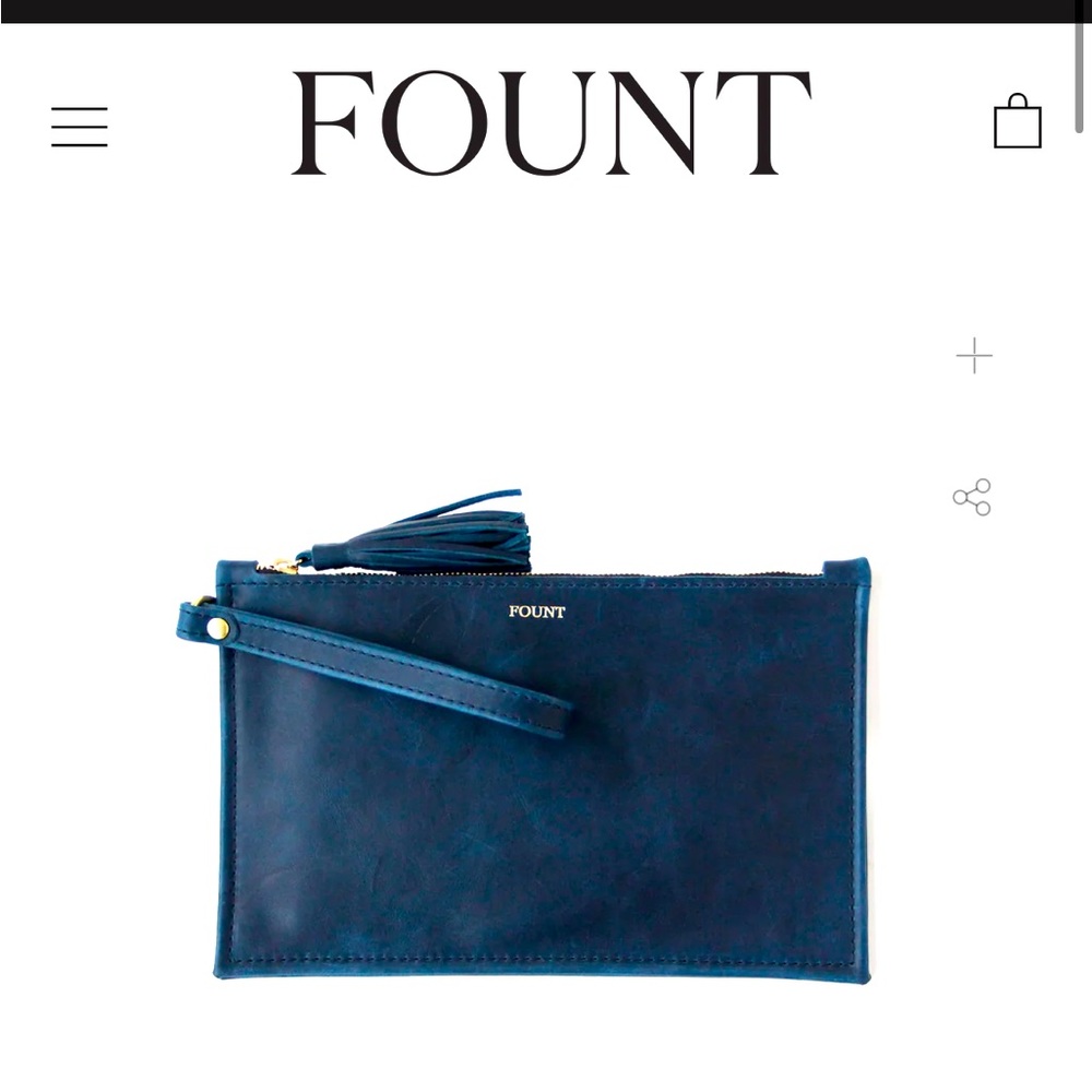 Like new Fount leather Klutch/ clutch bag in wolf w removable Heavy, Gold chain.